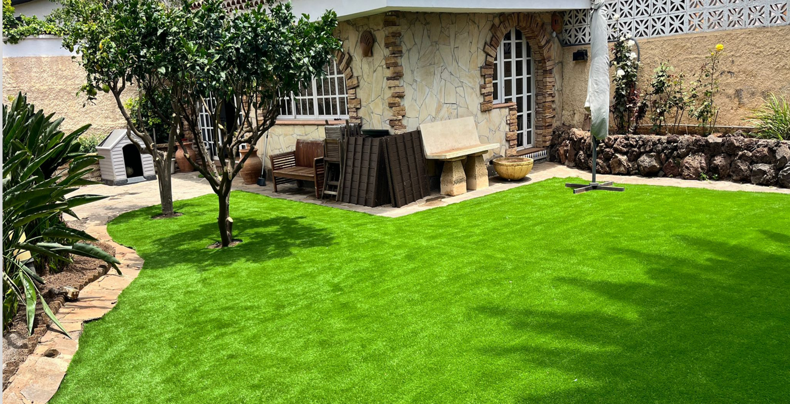 Casita con Césped