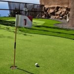 golf con césped artificial